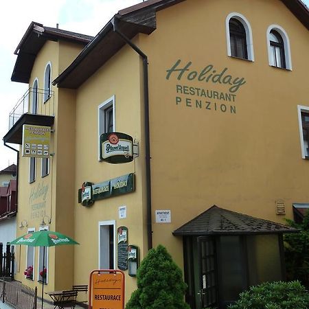 Penzion Holiday Marianske Lazne Exterior foto